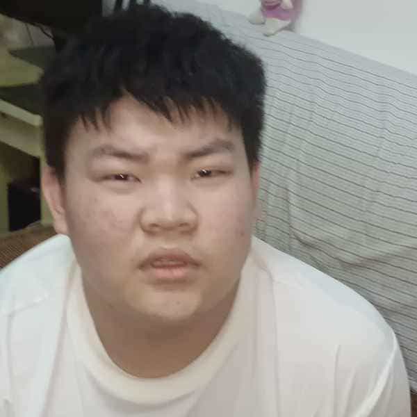 江苏20岁单身帅哥真诚找对象-泰安征婚相亲网