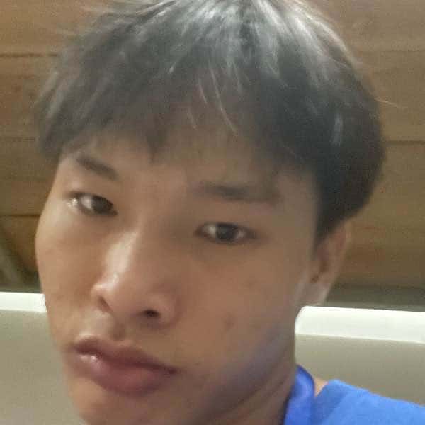 海南19岁单身帅哥真诚找对象-泰安征婚相亲网