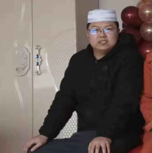 宁夏31岁单身帅哥真诚找对象-泰安征婚相亲网