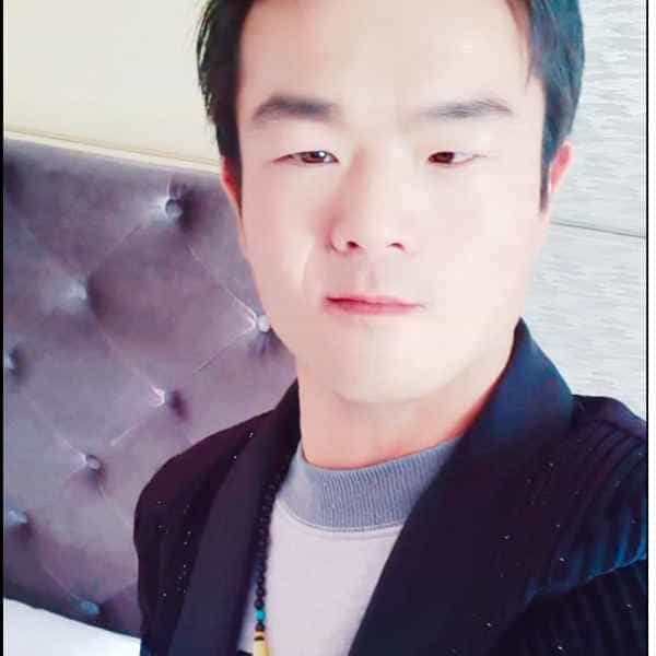 青海30岁单身帅哥真诚找对象-泰安征婚相亲网