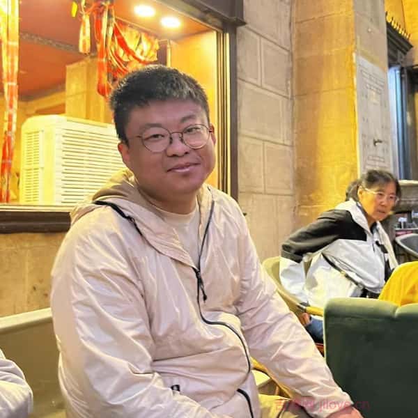 上海40岁单身帅哥真诚找对象-泰安征婚相亲网