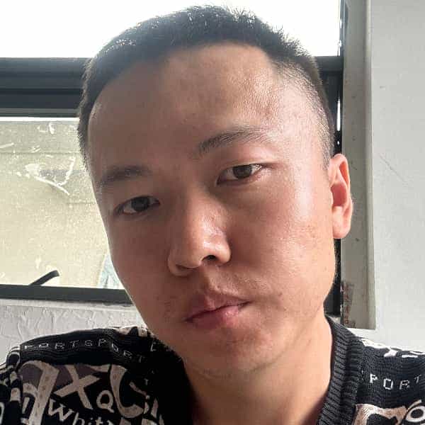 青海32岁单身帅哥真诚找对象-泰安征婚相亲网