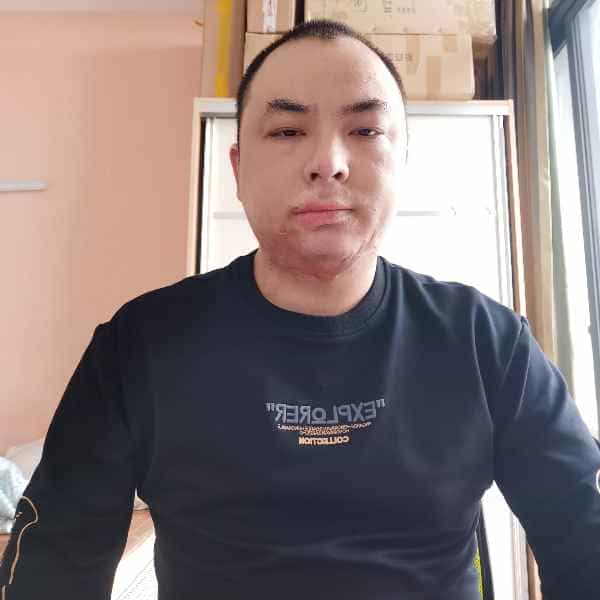 33岁岁四川单身帅哥 - 泰安吉缘网