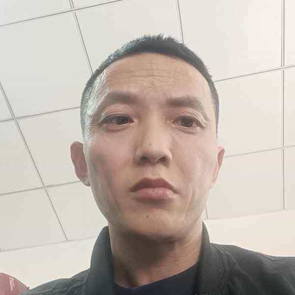 40岁岁四川单身帅哥 - 泰安吉缘网
