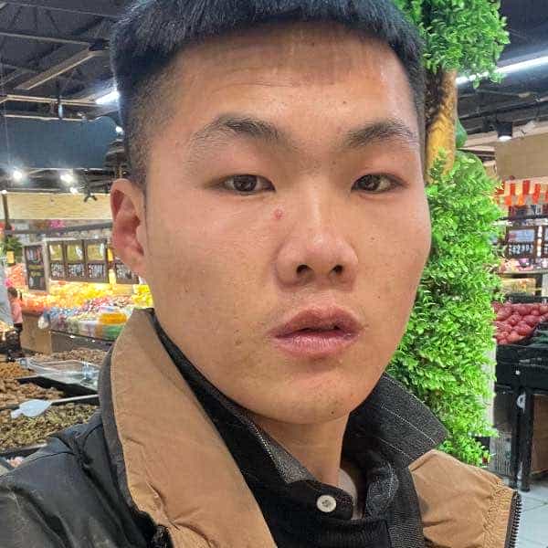 28岁岁河南单身帅哥 - 泰安吉缘网