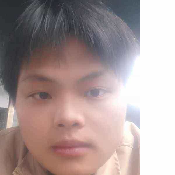22岁岁河南单身帅哥 - 泰安吉缘网