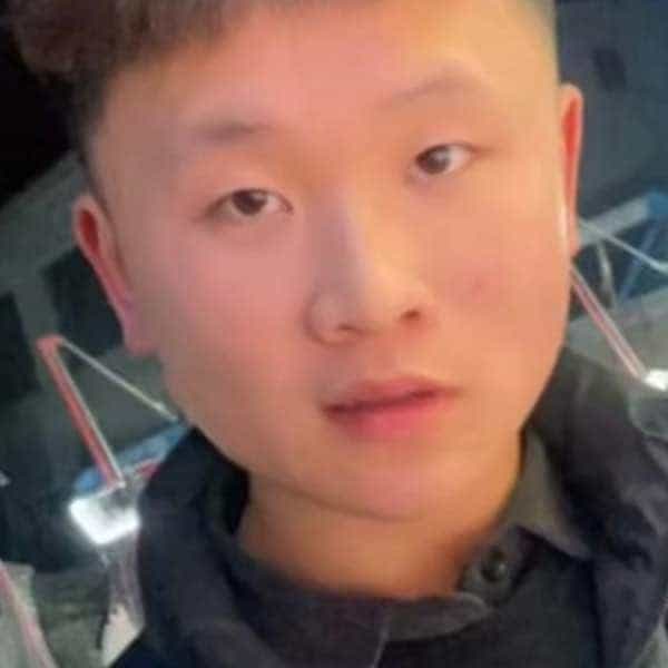 22岁岁河南单身帅哥 - 泰安吉缘网