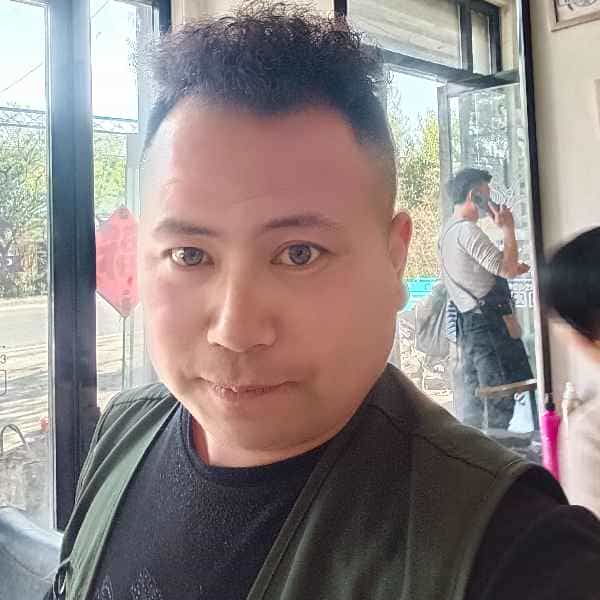 35岁岁山东单身帅哥 - 泰安吉缘网