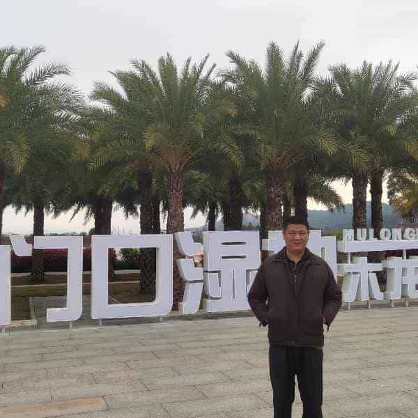 40岁岁广东单身帅哥 - 泰安吉缘网