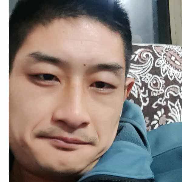 32岁岁湖北单身帅哥 - 泰安吉缘网