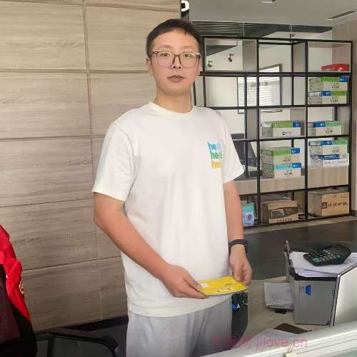 30岁岁江苏单身帅哥 - 泰安吉缘网