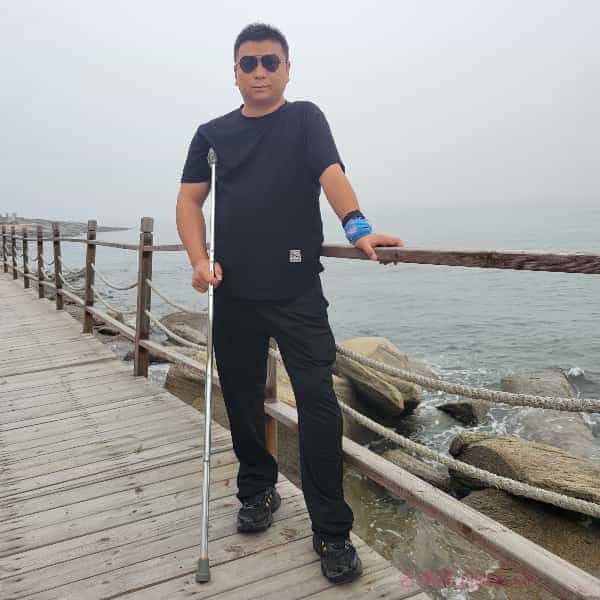 36岁岁山西单身帅哥 - 泰安吉缘网